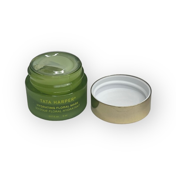 free w/$50 order ☀︎︎ new Tata Harper ☀︎︎ Hydrating Floral Mask ☀︎ Luxury Travel - Picture 13 of 16